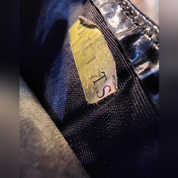 Chanel Patent Leather Trifold Compact Wallet - Picture 6 of 10